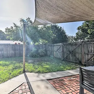 Holiday home Idyllic Escape With Patio 4 Mi To Beach!, Largo