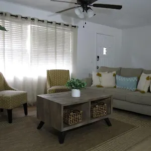Holiday home Freshly Updated, Largo
